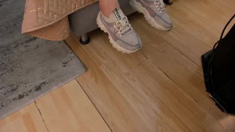 Snapshot of bianca_bella_ chatting on 03/09/25, 11:25 BESHA... online show from 03/09/25, 11:25