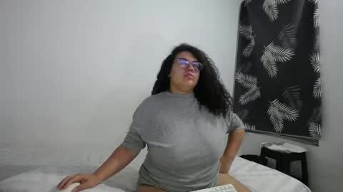 Snapshot of bianca_boobs chatting on 05/08/26, 09:14 Bianca Tuesday to Sunday from 2am to 6am UTC-5 online show from 05/08/26, 09:14