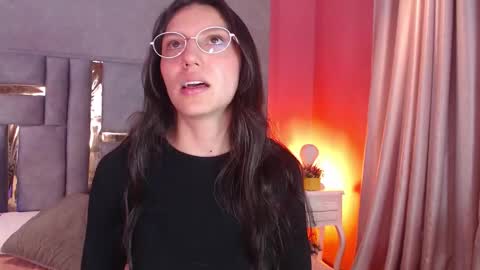 Snapshot of bianca_ks chatting on 11/15/25, 03:37 Bianca online show from 11/15/25, 03:37