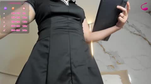 Snapshot of bianca_onyx chatting on 12/04/25, 11:35 bianca_onyx online show from 12/04/25, 11:35