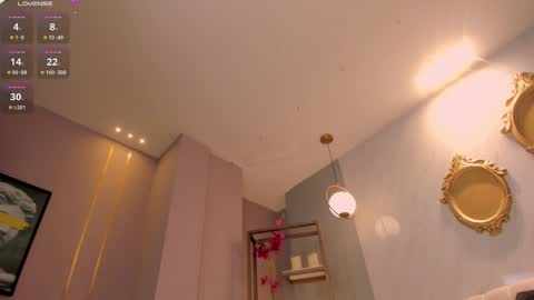Snapshot of biancapierce_ chatting on 01/11/25, 04:36 Bianca Pierce online show from 01/11/25, 04:36