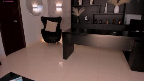 Snapshot of biancapierce_ chatting on 09/12/25, 11:54 Bianca Pierce online show from 09/12/25, 11:54
