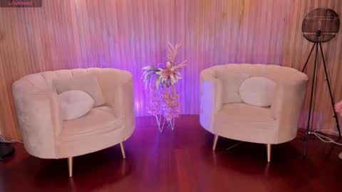 Snapshot of biancapierce_ chatting on 09/14/25, 01:54 Bianca Pierce online show from 09/14/25, 01:54