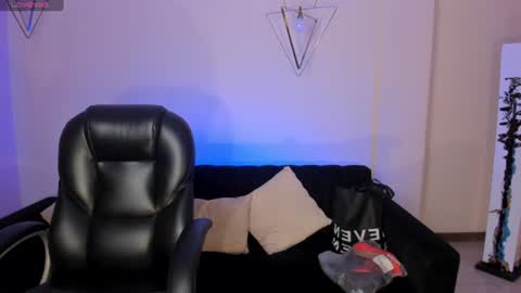 Snapshot of biancapierce_ chatting on 07/15/26, 11:15 Bianca Pierce online show from 07/15/26, 11:15