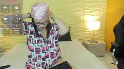 Bianca Royalle online show from 04/19/26, 01:54