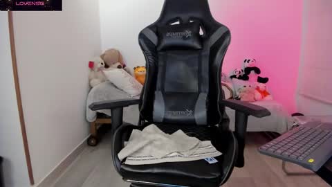 Biancastrong.. IGThebiancastrong online show from 03/27/26, 08:26