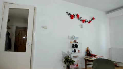 Snapshot of bibitina chatting on 01/15/25, 09:35 innasugarwild online show from 01/15/25, 09:35