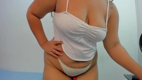 Snapshot of big_ass_18x chatting on 10/01/25, 11:38 big_ass_18x online show from 10/01/25, 11:38