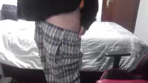 Snapshot of big_bearded_bear chatting on 02/08/26, 06:00 big_bearded_bear online show from 02/08/26, 06:00