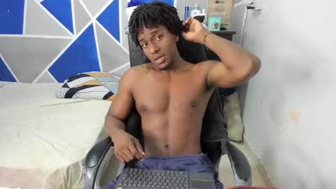 big_black11 online show from 11/05/25, 11:10