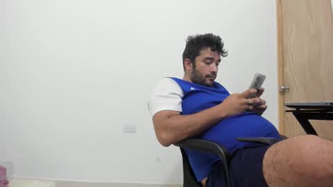 Snapshot of big_dad69 chatting on 12/13/25, 11:32 Tommy online show from 12/13/25, 11:32