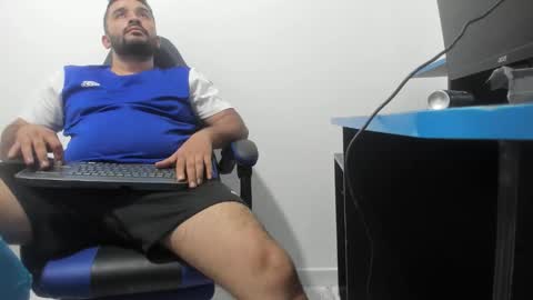 Tommy online show from 02/08/26, 03:32