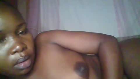 Snapshot of big_diva chatting on 02/17/25, 01:25 big_diva online show from 02/17/25, 01:25