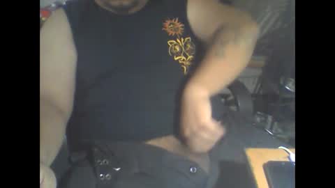 Snapshot of big_juicy689 chatting on 10/07/25, 04:59 Big Lex online show from 10/07/25, 04:59