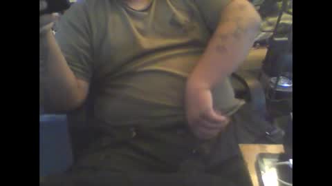 Snapshot of big_juicy689 chatting on 11/11/25, 05:24 Big Lex online show from 11/11/25, 05:24
