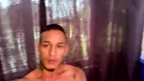 Snapshot of big_latin666 chatting on 01/08/25, 06:52 Stiven Leon online show from 01/08/25, 06:52