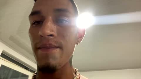 Snapshot of big_latin666 chatting on 01/19/25, 07:25 Stiven Leon online show from 01/19/25, 07:25