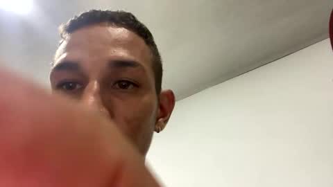 Snapshot of big_latin666 chatting on 01/21/25, 04:10 Stiven Leon online show from 01/21/25, 04:10