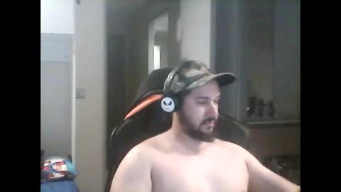 latinBoyHuge online show from 04/06/26, 06:31
