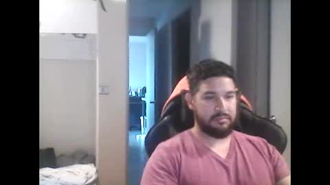 latinBoyHuge online show from 05/08/26, 06:46