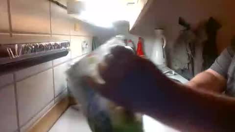 Snapshot of big_lower_ chatting on 11/20/25, 06:51 big_lower_ online show from 11/20/25, 06:51