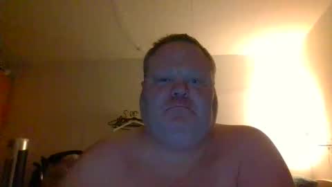 Snapshot of big_lower_ chatting on 12/14/25, 06:45 big_lower_ online show from 12/14/25, 06:45