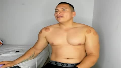 Snapshot of big_pecs_1 chatting on 06/07/26, 04:00 LEO online show from 06/07/26, 04:00