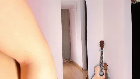 Snapshot of bigass4daddyan chatting on 07/26/26, 06:32 Ann online show from 07/26/26, 06:32
