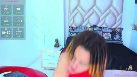 Snapshot of bigass_andtoes_anita chatting on 11/23/25, 09:09 bigass_andtoes_anita online show from 11/23/25, 09:09