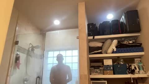 Snapshot of bigators chatting on 12/09/24, 06:57 bigators online show from 12/09/24, 06:57