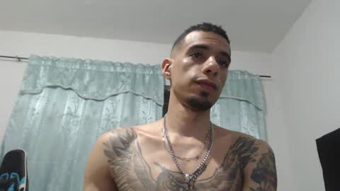 Snapshot of bigbacs chatting on 02/01/25, 03:52 Bacs Independent model online show from 02/01/25, 03:52