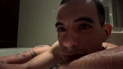 Snapshot of bigbacs chatting on 11/09/25, 03:05 Bacs Independent model online show from 11/09/25, 03:05