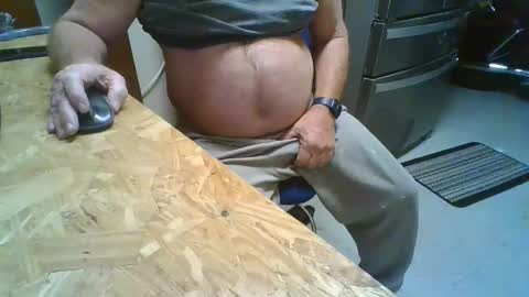 Snapshot of bigballls59 chatting on 12/01/24, 11:47 bigballls59 online show from 12/01/24, 11:47