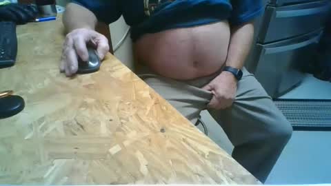 Snapshot of bigballls59 chatting on 01/25/25, 05:40 bigballls59 online show from 01/25/25, 05:40