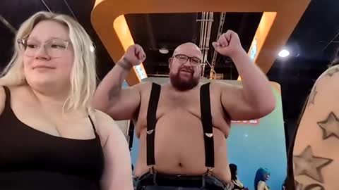 BigBear4Cuddles online show from 04/10/26, 10:58