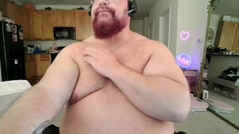 BigBear4Cuddles online show from 04/22/26, 10:44