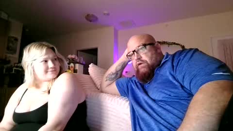 BigBear4Cuddles online show from 05/02/26, 01:43