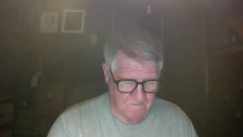 Snapshot of bigbeerdrinker1 chatting on 02/25/26, 10:14 bigbeerdrinker online show from 02/25/26, 10:14