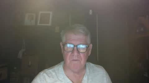 Snapshot of bigbeerdrinker1 chatting on 03/19/26, 05:11 bigbeerdrinker online show from 03/19/26, 05:11