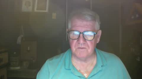 Snapshot of bigbeerdrinker1 chatting on 03/20/26, 04:50 bigbeerdrinker online show from 03/20/26, 04:50