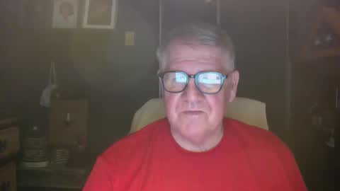 Snapshot of bigbeerdrinker1 chatting on 03/22/26, 05:00 bigbeerdrinker online show from 03/22/26, 05:00