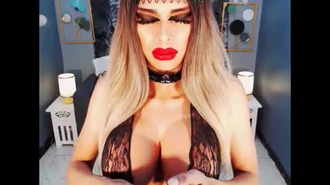 Loraine Cruz online show from 02/06/26, 11:35