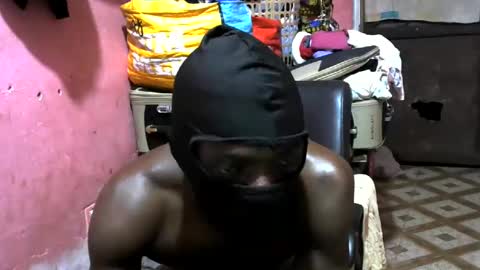 TOP EBONY DUDE online show from 12/31/24, 02:40