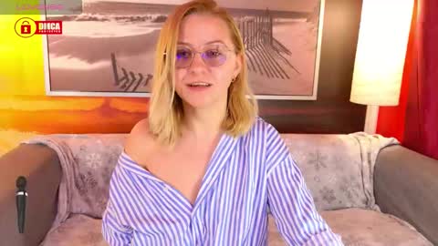 BigBoobsArri online show from 12/19/25, 12:01