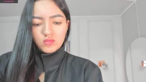   online show from 10/15/25, 10:04