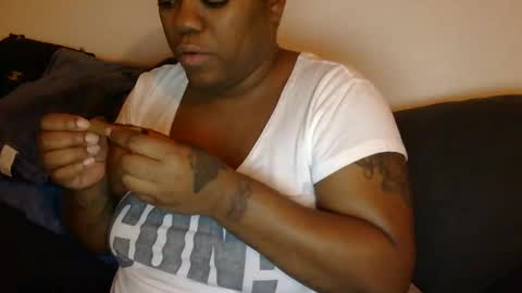 Snapshot of bigbootibambii chatting on 01/09/26, 02:03 bigbootibambii online show from 01/09/26, 02:03