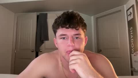 Snapshot of bigbootyburger1 chatting on 02/03/26, 06:46 bigbootyburger1 online show from 02/03/26, 06:46