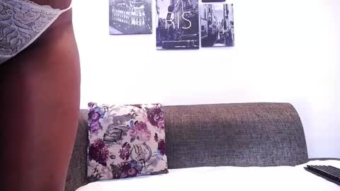 Snapshot of bigbootymommyy chatting on 12/05/25, 06:26 bigbootymommyy online show from 12/05/25, 06:26