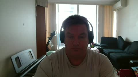 Snapshot of bigboybenny176 chatting on 06/18/26, 01:28 bigboybenny176 online show from 06/18/26, 01:28