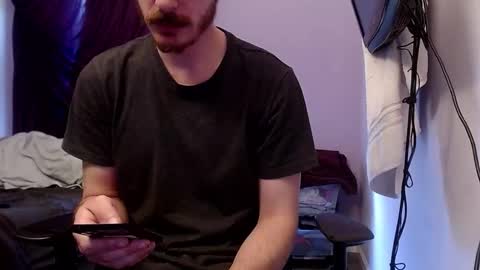 Snapshot of bigbr0 chatting on 03/16/26, 01:33 bigbr0 online show from 03/16/26, 01:33